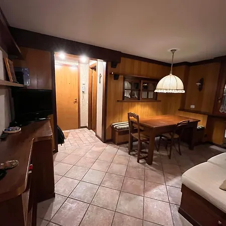 Stella Del Cervino, In & Out, With Garage 브루일서비니아