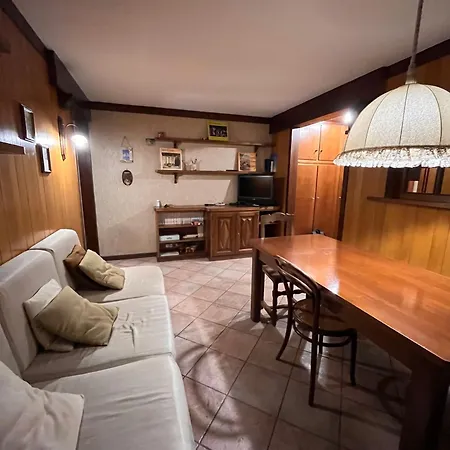 Stella Del Cervino, In & Out, With Garage